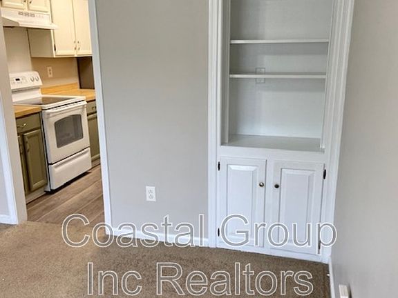 5th image of 3540 Sir Wilfred Pl #1