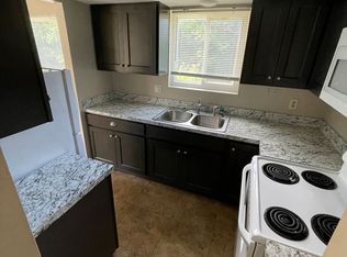 Riverside Court Apartments, Elyria, OH 44035