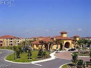 2nd image of 15605 Ocean Walk Cir APT 301