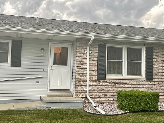 2nd image of 111 Joan Ct