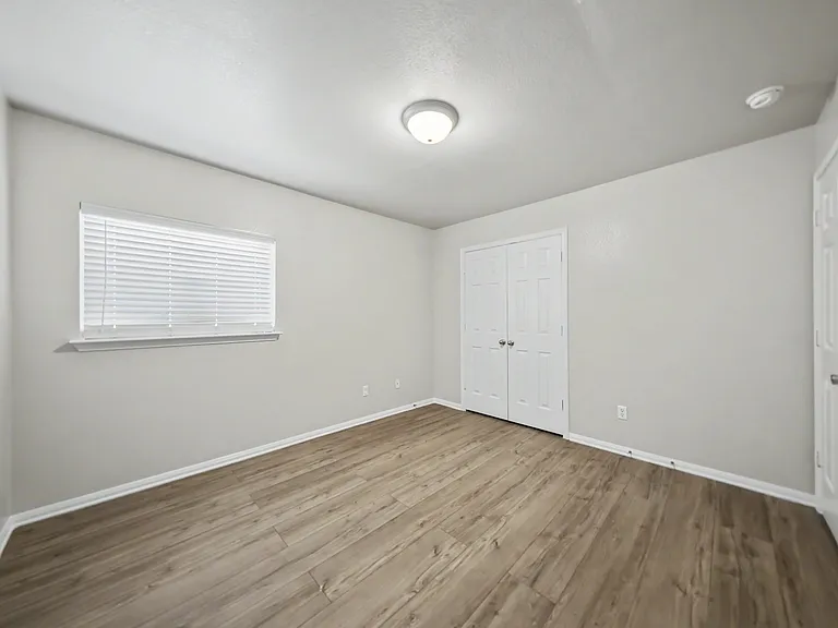 6206 Bridgewood Dr — Photo 22