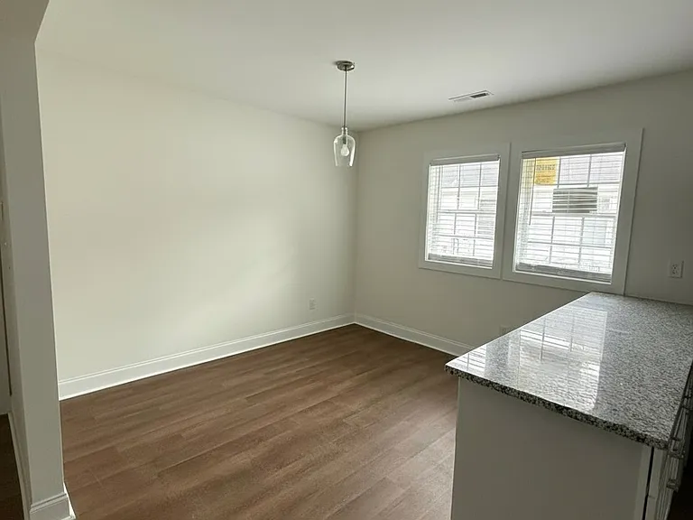 308 Brownrigg St — Photo 11