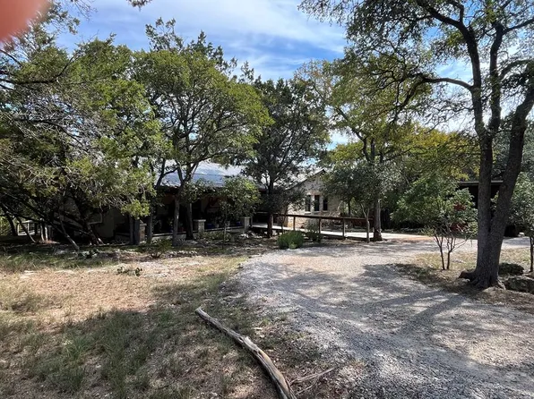 412 Field Rd, Fischer, TX 78623