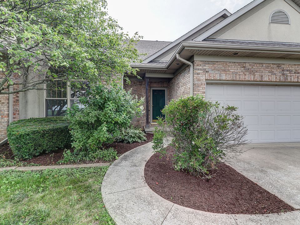 2204 N Prairie St B, Tuscola, IL 61953 Zillow