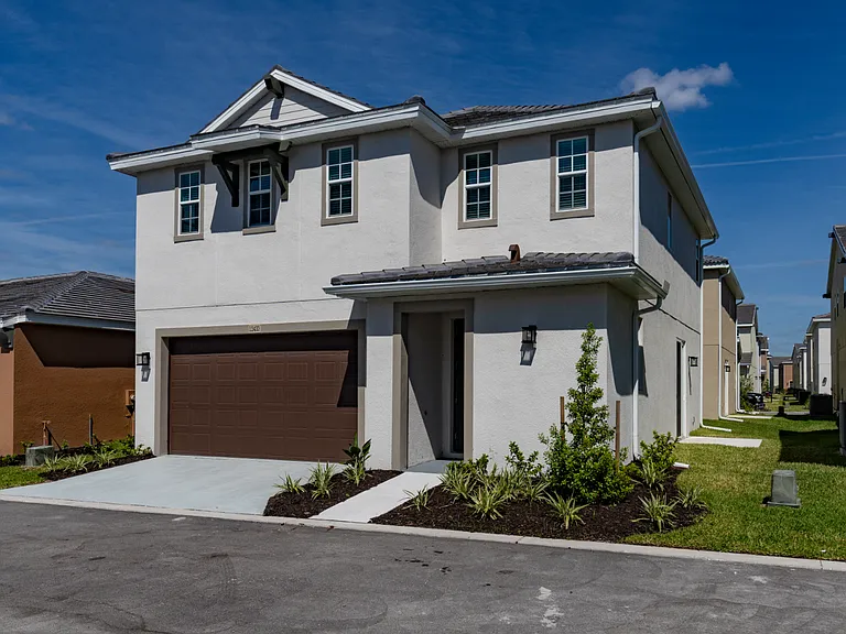 BB Living Antigua at Lakewood Ranch — Photo 37