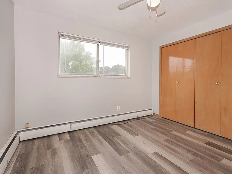4224 W 20th St — Photo 16