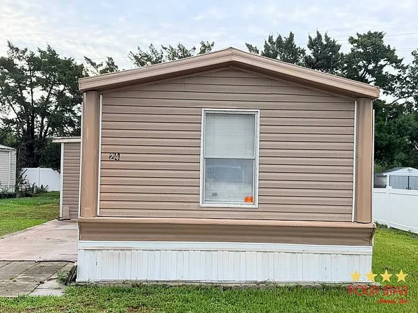 24 Palm Castle Dr, Port Orange, FL 32127