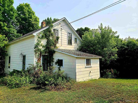 3rd image of 313 4th St