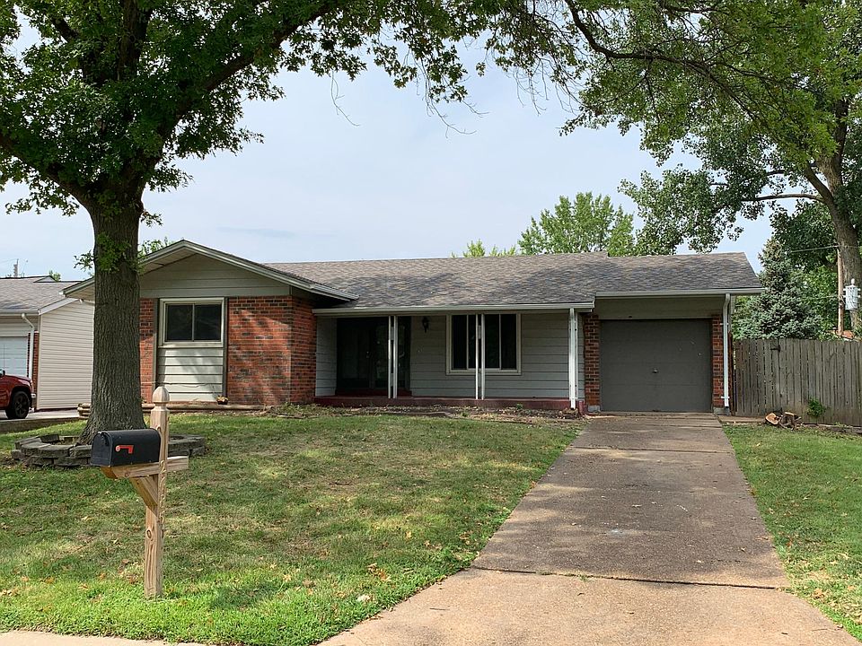1st image of 2485 Wedgwood Dr W