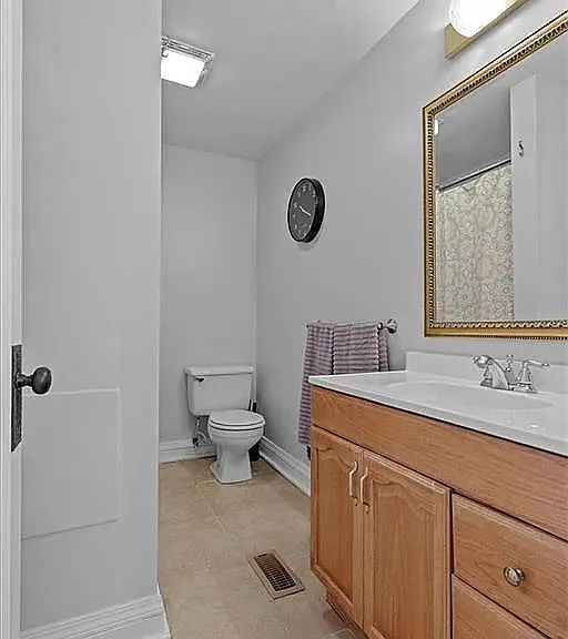 4007 Genessee St — Photo 12