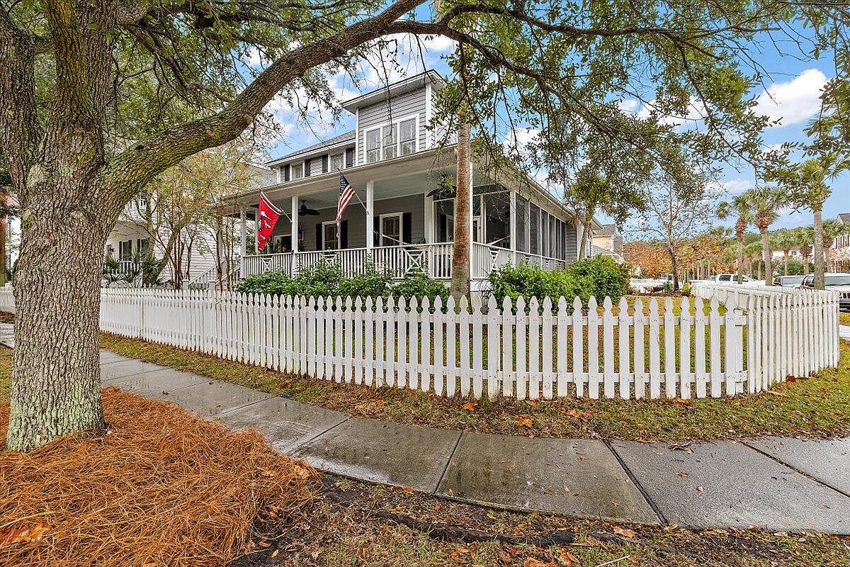 2520 Rivertowne Pkwy, Mount Pleasant, SC 29466 MLS 24017506 Zillow