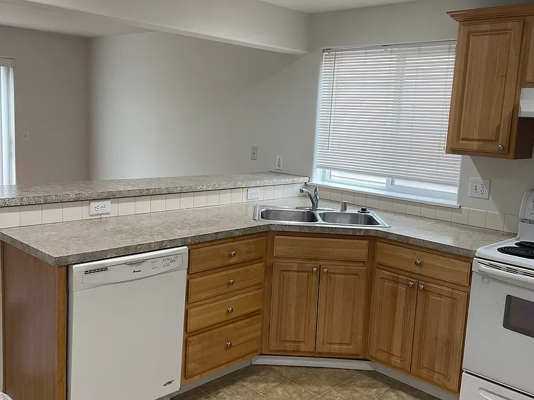 5710 NE 135th Ave — Photo 16