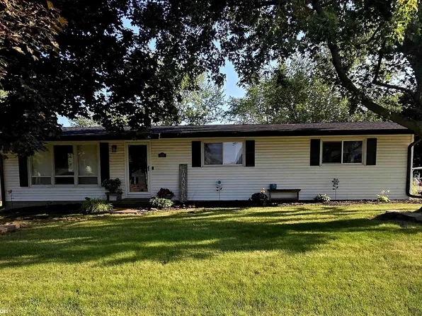 810 15th Ave E, Oskaloosa, IA 52577