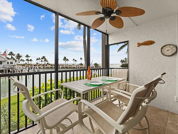 2nd image of 802 Marina Villas #802