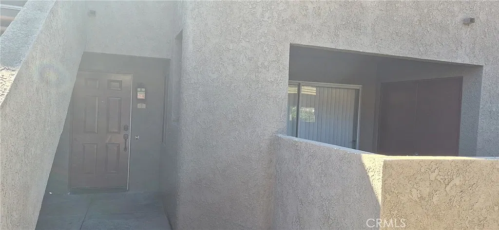 2 bed, 1068 sqft, $2,600 — Photo 2