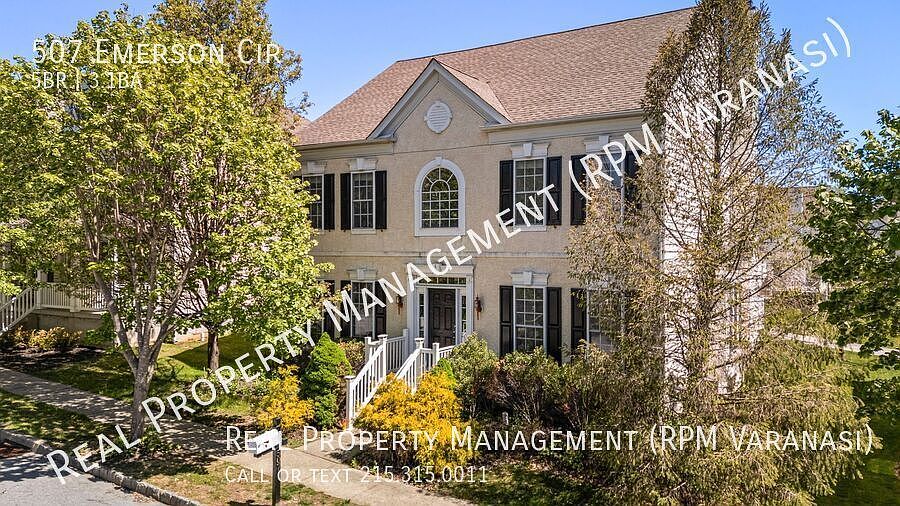 1st image of 507 Emerson Cir