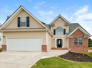 11771 Spring Lake Way, Fayetteville, GA 30215