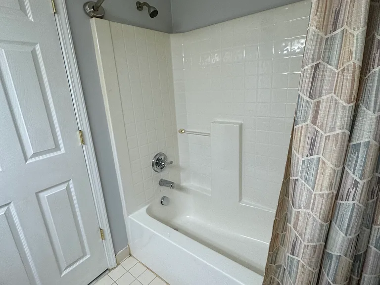 17200 Addington Dr — Photo 13