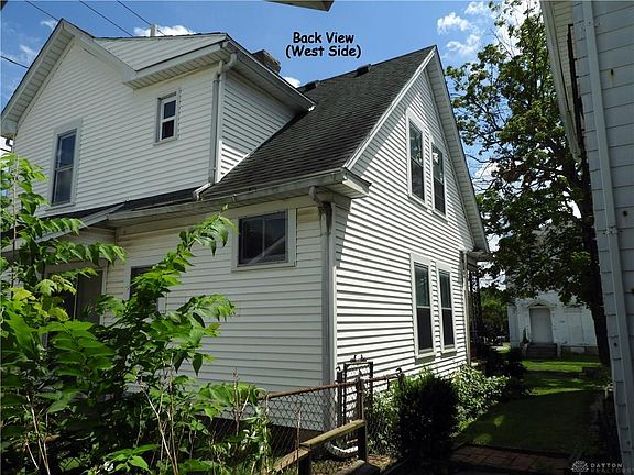 5th image of 336 E 2nd St