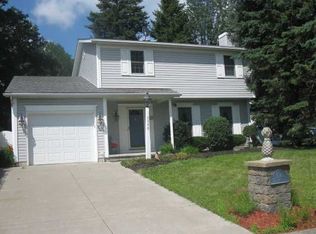 5548 Fayland Dr, Erie, PA
