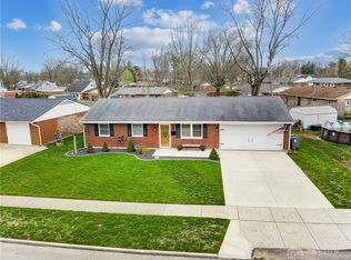1066 Stonyridge Ave, Troy, OH 45373