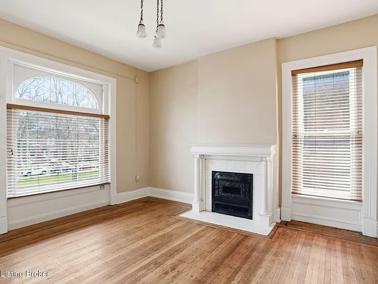 1456 Saint James Ct #3 — Photo 3