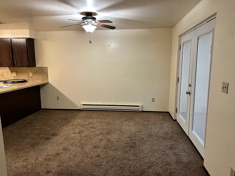 62 N 300 W #D — Photo 18