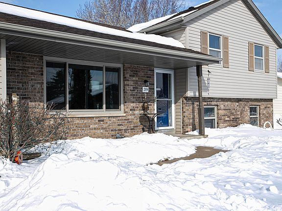 4th image of 39 Welcome Cir