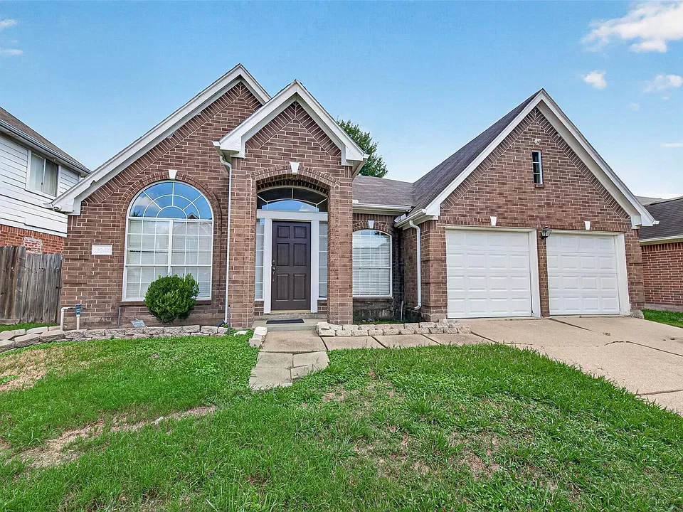 12207 Pamela Sue Ct