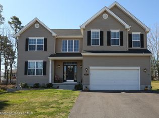 57 Tina Way, Barnegat, NJ 08005