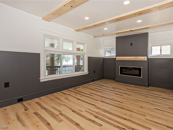 5th image of 10538 Elmarge Ave