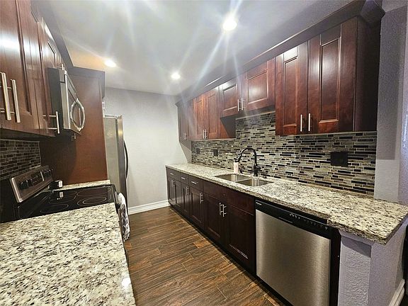 2nd image of 19328 NW 53rd Place #3