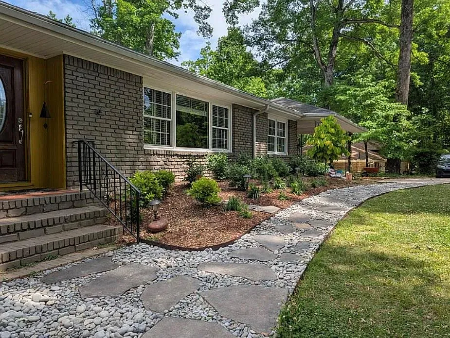 1 bed, 1.0 bath, 1000 sqft, $1,850 — Photo 3