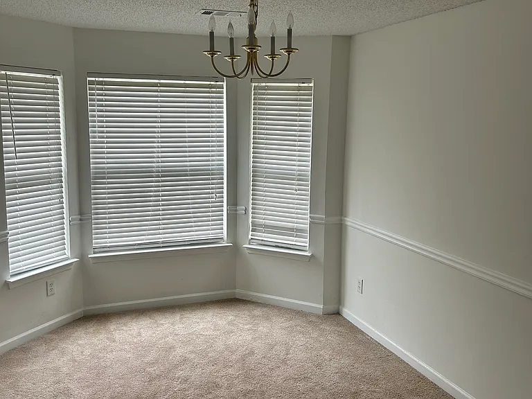 5265 Bridle Point Pkwy — Photo 8