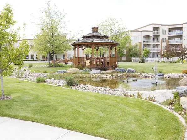 2020 W 32nd St S #406, Lethbridge, AB T1K 7T9