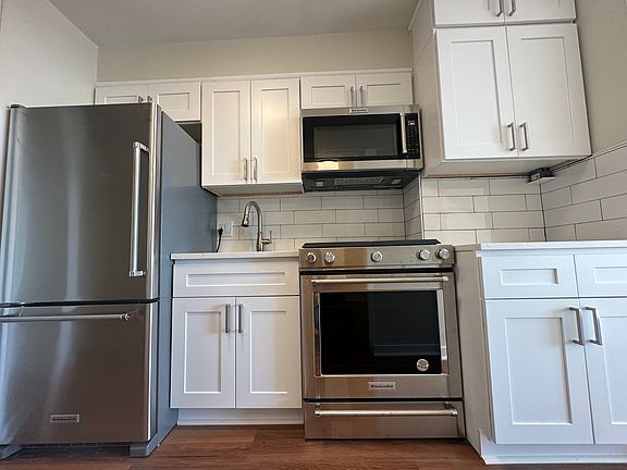 3rd image of 604 S Washington Sq #1313A