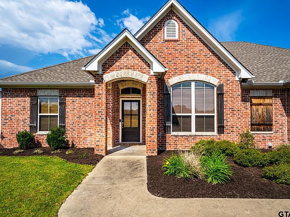 2nd image of 157 Alexa Ln