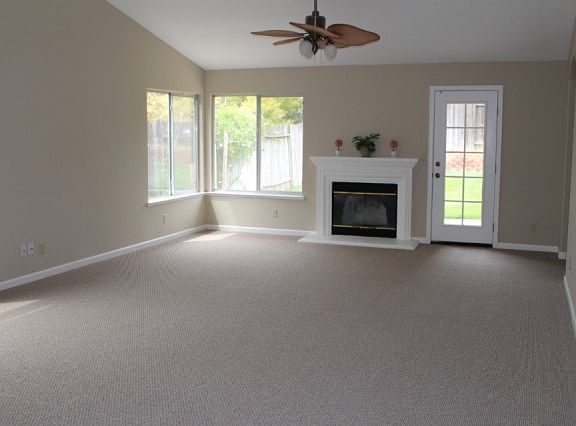 4th image of 4233 Oslo Ct