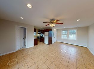 1 Bemis Ave #2A, Waltham, MA 02453