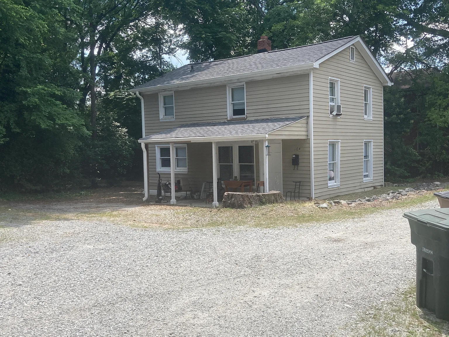2 bed, 750 sqft, $1,150 — Photo 2