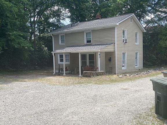 2nd image of 116B S Tate St
