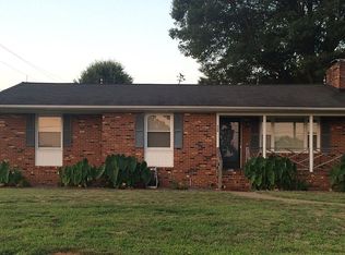 529 Linville Rd, Kernersville, NC 27284