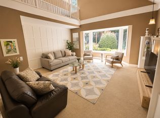 21410 SE 19th St, Sammamish, WA 98075