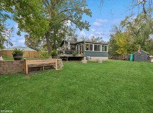 26124 W Riverview Pl, Antioch, IL
