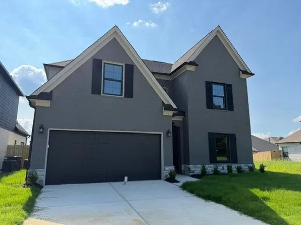 90 Blue St, Oakland, TN 38060
