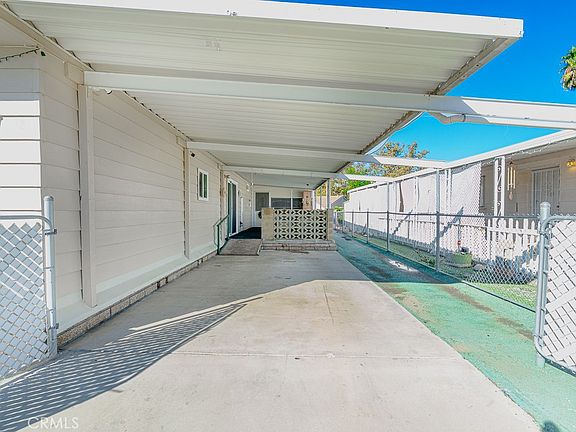 5th image of 729 Santa Teresa Way