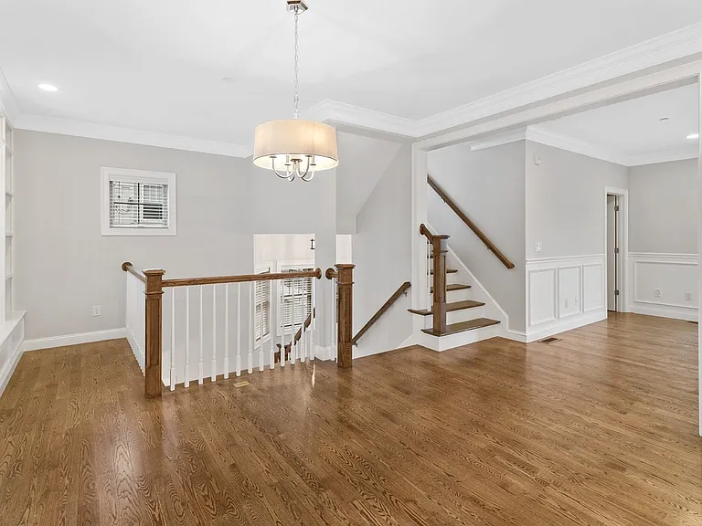 38 Millmont St #38 — Photo 5