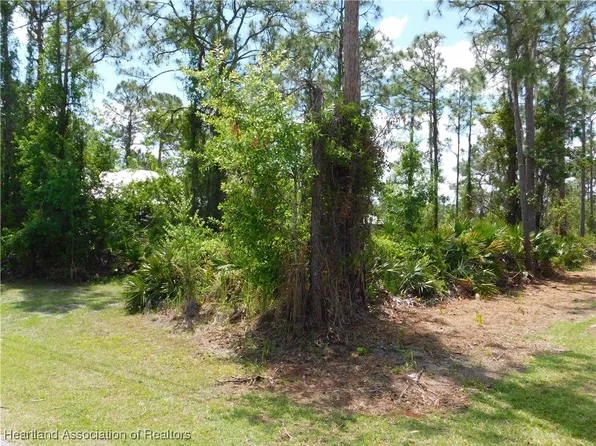 1813 Marigold Ave, Sebring, FL 33875