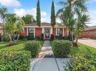 4761 Sherwood Dr, New Orleans, LA 70128