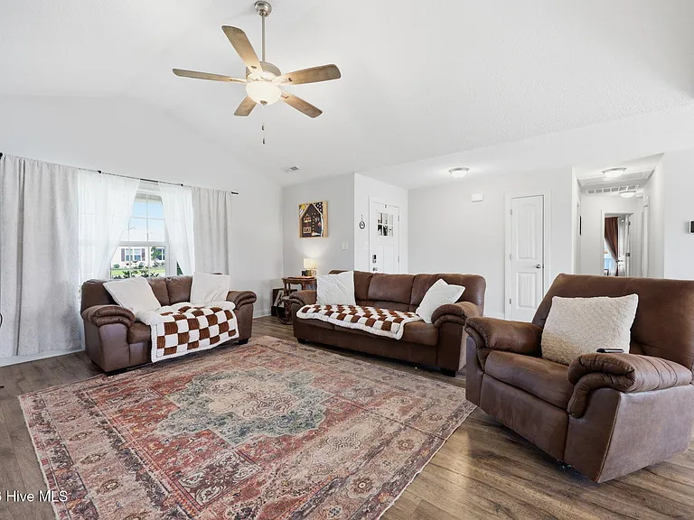 708 Puppy Drum Ln — Photo 8